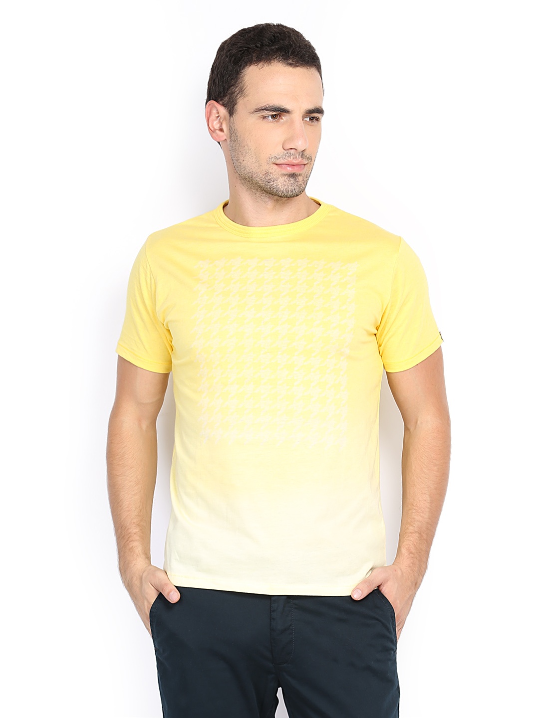 mens t shirt myntra