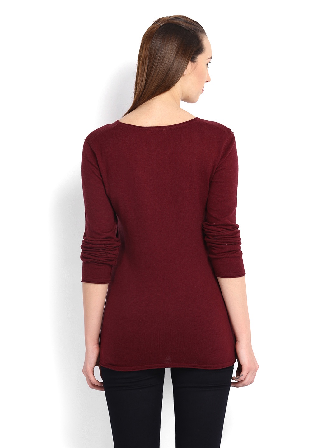 maroon sweater and jeans