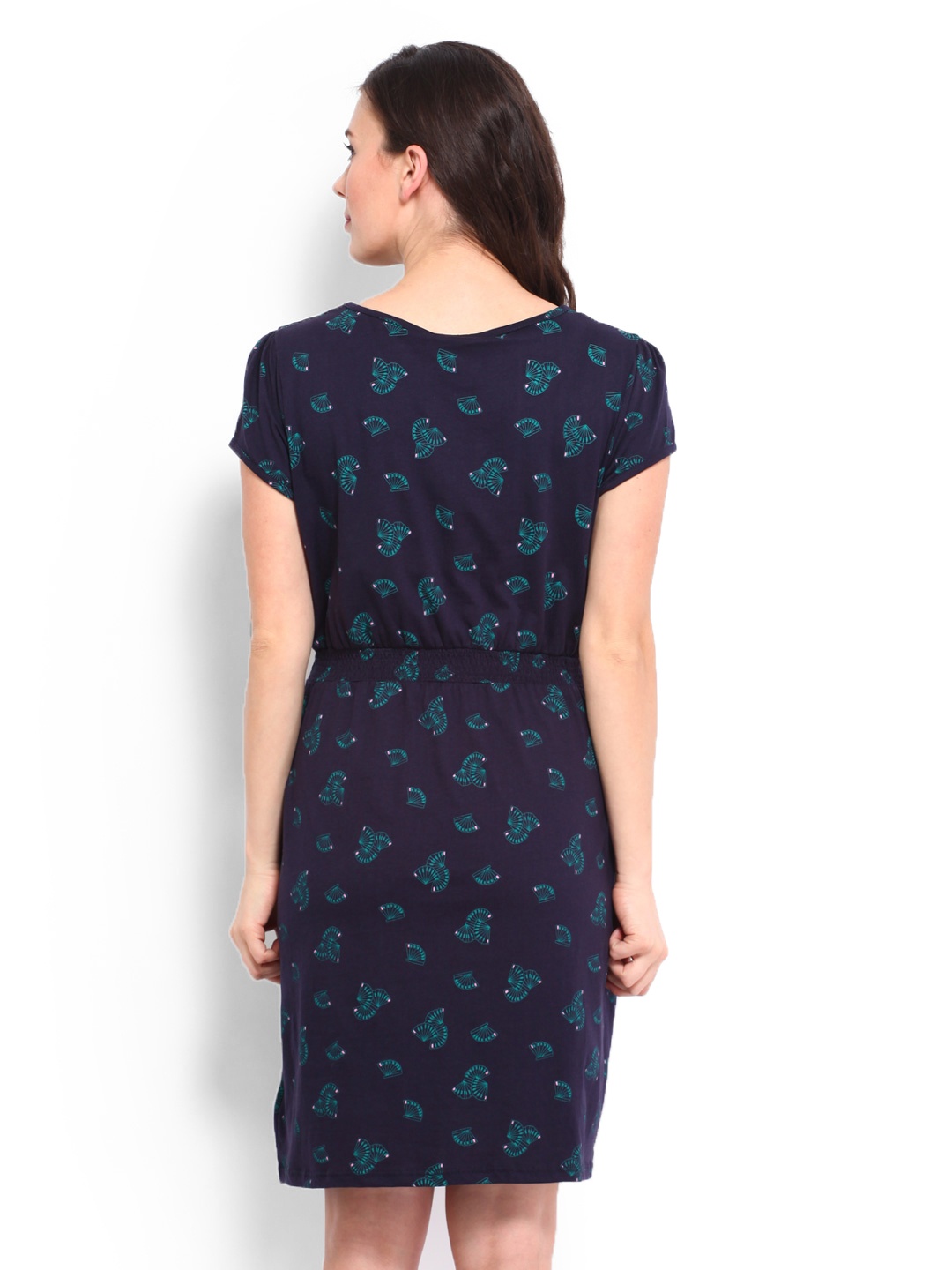 Maternity Clothes Debenhams Ireland Maternity Go to Debenhams Ireland Debenhams Ireland’s maternity collection is a haven of comfort during pregnancy. Debenhams’ maternity clothing contains a large range of maternity tops, tees and bump bands.