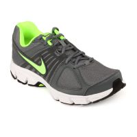 nike sports shoes for men myntra