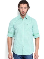 Lee Men Green & White Checked Slim Fit Casual Shirt