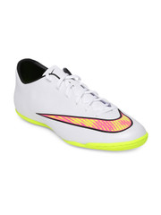 buy nike football shoes online india