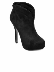 Kiss Kriss Women Black Heeled Shoes