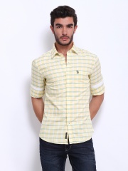 U.S. Polo Assn. Men Yellow Checked Tailored Fit Casual Shirt