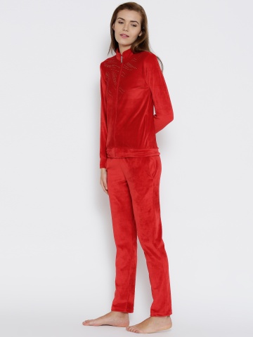 sweet dreams velvet night suits
