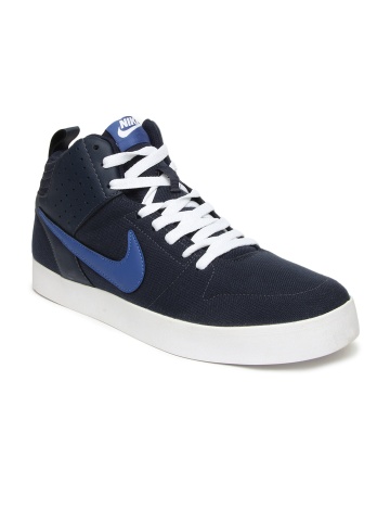 nike navy blue sports shoes