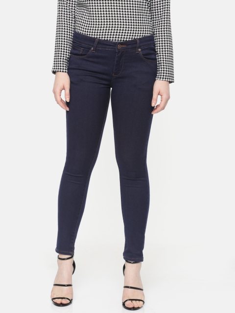 SPYKAR Women Blue Alicia Super Skinny Fit Low-Rise Clean Look Stretchable Ankle Jeans
SPYKAR Women Blue Alicia Super Skinny Fit Low-Rise Clean Look Stretchable Ankle Jeans