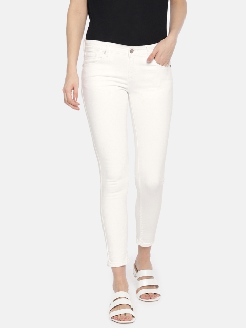 SPYKAR Women White Alicia Super Skinny Fit Low-Rise Clean Look Stretchable Cropped Jeans
SPYKAR Women White Alicia Super Skinny Fit Low-Rise Clean Look Stretchable Cropped Jeans