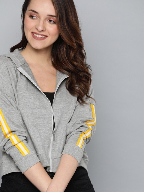 Mast & Harbour Women Grey Melange Solid Cropped Hooded Sweatshirt With Applique Detailing
Mast & Harbour Women Grey Melange Solid Cropped Hooded Sweatshirt With Applique Detailing