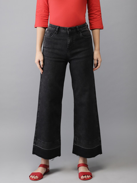 HERE&NOW Women Black Regular Fit Mid-Rise Ankle Length Clean Look Stretchable Jeans
HERE&NOW Women Black Regular Fit Mid-Rise Ankle Length Clean Look Stretchable Jeans