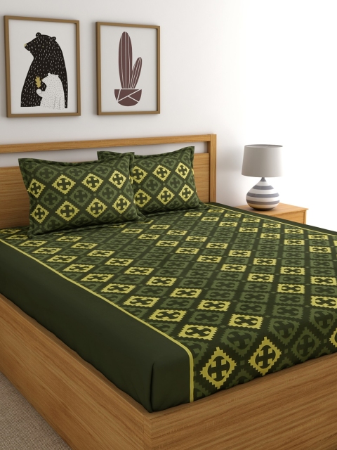 Home Ecstasy Green & Yellow Geometric 140 TC Cotton 1 Queen Bedsheet with 2 Pillow Covers
Home Ecstasy Green & Yellow Geometric 140 TC Cotton 1 Queen Bedsheet with 2 Pillow Covers