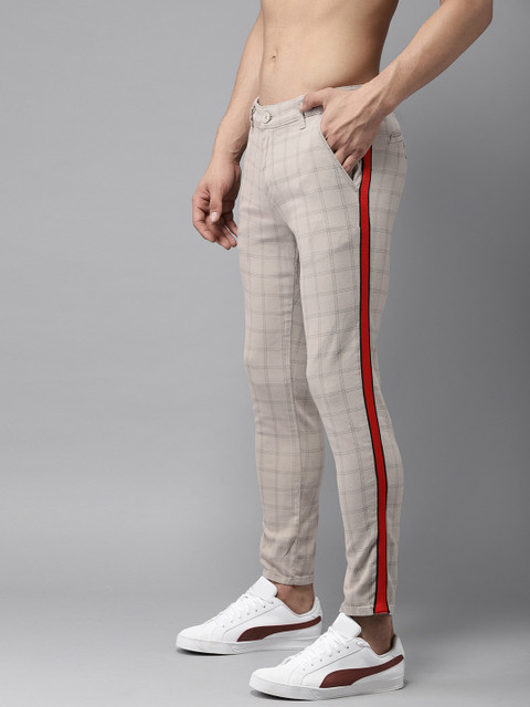 Moda Rapido Men Grey Regular Fit Checked Chinos
Moda Rapido Men Grey Regular Fit Checked Chinos