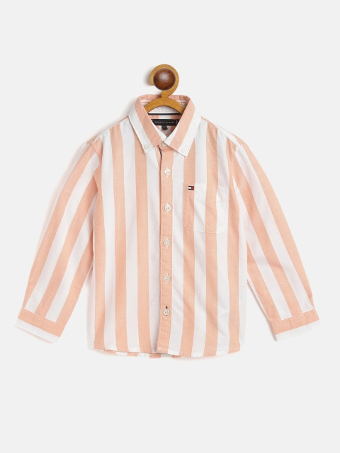 Tommy Hilfiger Boys White & Peach-Coloured Regular Fit Striped Pure Cotton Casual Shirt
Tommy Hilfiger Boys White & Peach-Coloured Regular Fit Striped Pure Cotton Casual Shirt