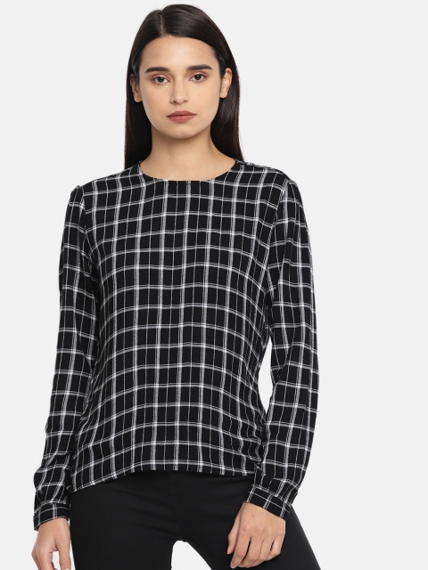 Lee Women Black & White Checked Slim Fit Top