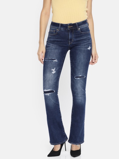 AMERICAN EAGLE OUTFITTERS Women Blue Bootcut Mid-Rise Mildly Distressed Stretchable Jeans
AMERICAN EAGLE OUTFITTERS Women Blue Bootcut Mid-Rise Mildly Distressed Stretchable Jeans