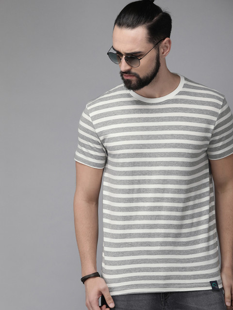 The Roadster Lifestyle Co Men Grey Off-White Striped Round Neck Sustainable Greenturn Organic Cotton T-shirt
The Roadster Lifestyle Co Men Grey Off-White Striped Round Neck Sustainable Greenturn Organic Cotton T-shirt