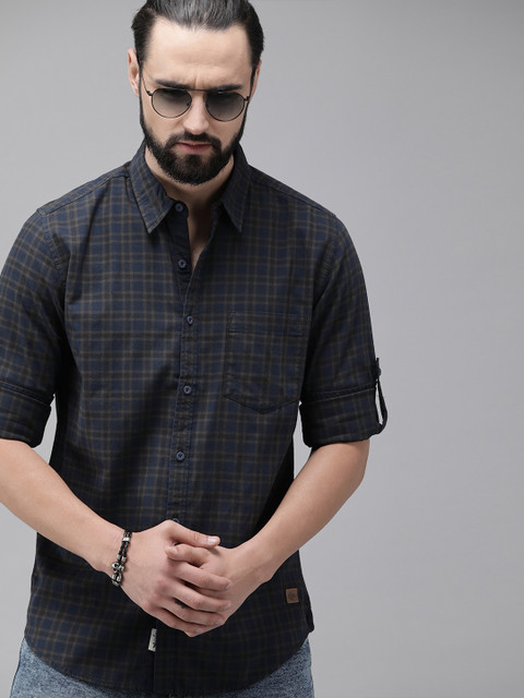 The Roadster Lifestyle Co Men Coffee Brown & Navy Blue Regular Fit Checked Casual Shirt
The Roadster Lifestyle Co Men Coffee Brown & Navy Blue Regular Fit Checked Casual Shirt