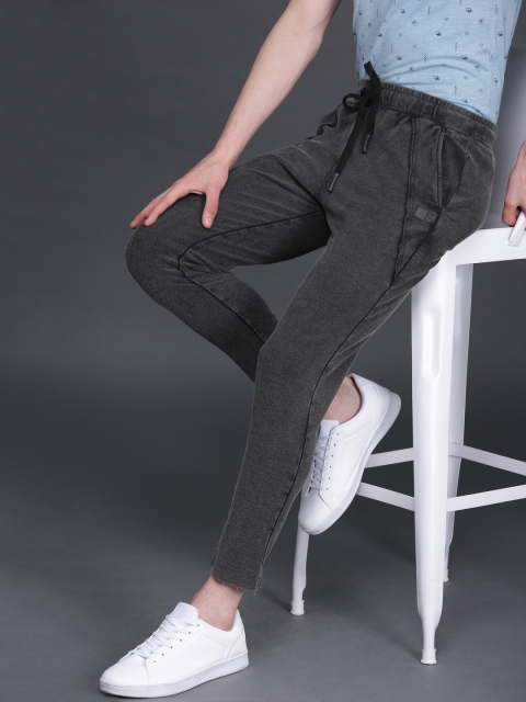 WROGN Men Charcoal Grey Slim Fit Solid Trousers