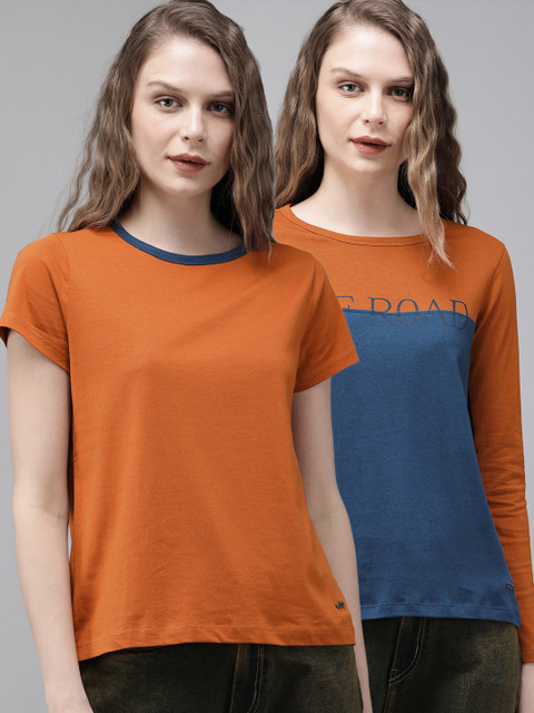 Roadster Women Pack of 2 Rust Orange & Navy Blue Solid Round Neck T-shirt
Roadster Women Pack of 2 Rust Orange & Navy Blue Solid Round Neck T-shirt