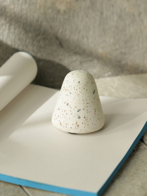 ExclusiveLane Pyramid With a Twist Handcrafted Frustum Paperweight In Concrete, White
ExclusiveLane Pyramid With a Twist Handcrafted Frustum Paperweight In Concrete, White
