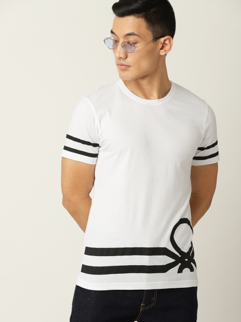 United Colors of Benetton Men White & Black Printed Round Neck T-shirt