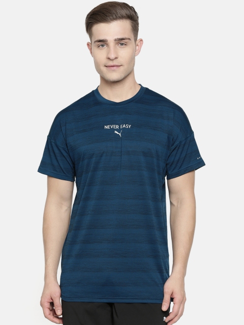 Puma Men DryCell GetFast Q4 Teal Blue & Black Self Design Round Neck Running T-shirt
Puma Men DryCell GetFast Q4 Teal Blue & Black Self Design Round Neck Running T-shirt