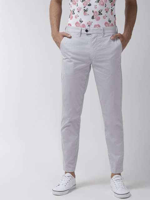 Marks & Spencer Men Grey Slim Fit Solid Chinos
Marks & Spencer Men Grey Slim Fit Solid Chinos