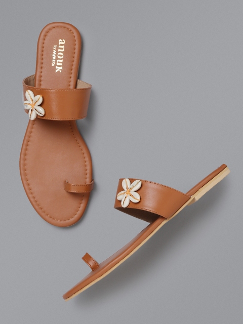 Anouk Women Tan Brown Cowry Detail One Toe Flats
