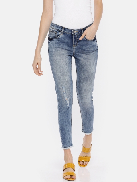 Jealous 21 Women Blue Skinny Fit Mid-Rise Mildly Distressed Stretchable Cropped Jeans
Jealous 21 Women Blue Skinny Fit Mid-Rise Mildly Distressed Stretchable Cropped Jeans