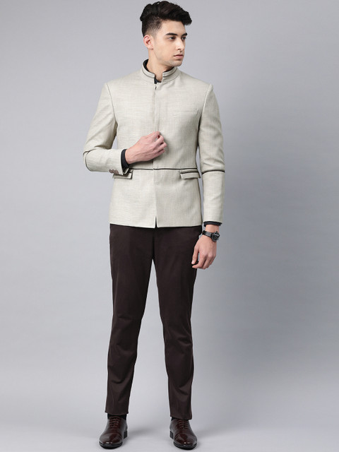 V Dot Men Beige Self-Design Slim-Fit Single-Breasted Suit
V Dot Men Beige Self-Design Slim-Fit Single-Breasted Suit