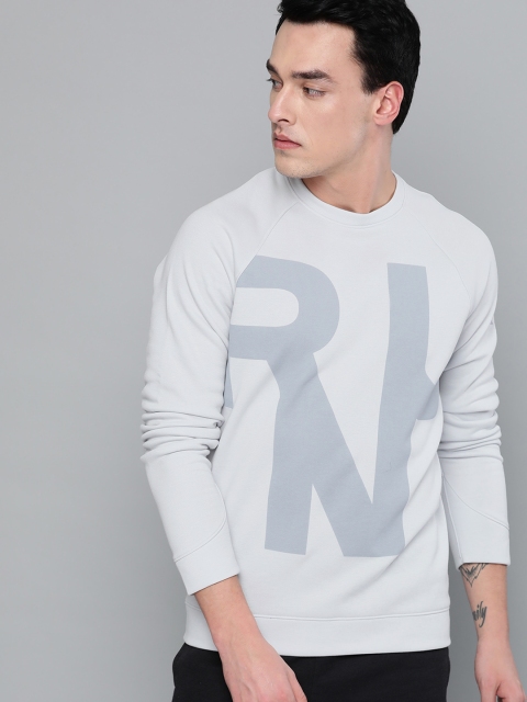 UNDER ARMOUR Men Off-White & Grey Performance Fleece Crew Printed Running Sweatshirt
UNDER ARMOUR Men Off-White & Grey Performance Fleece Crew Printed Running Sweatshirt