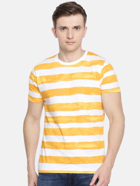 Pepe Jeans Men Mustard Yellow White Slim Fit Striped Round Neck Pure Cotton T-shirt
Pepe Jeans Men Mustard Yellow White Slim Fit Striped Round Neck Pure Cotton T-shirt