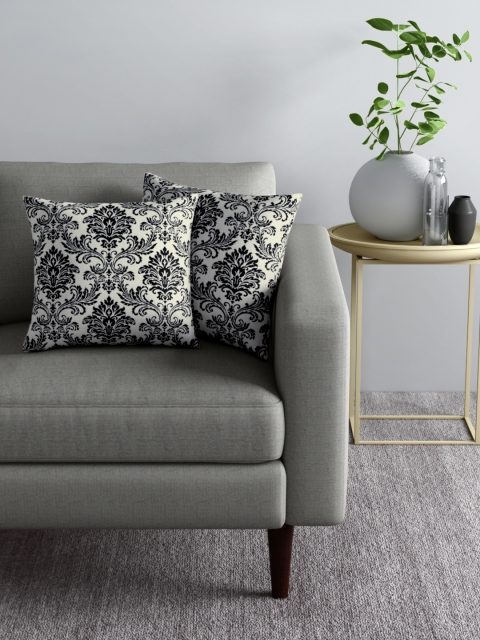 Aura White & Black Set of 2 Floral Square Cushion Covers