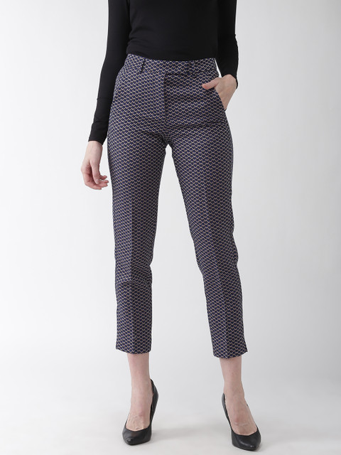 Marks & Spencer Women Navy Blue & Off-White Slim Fit Self Design Cigarette Trousers
Marks & Spencer Women Navy Blue & Off-White Slim Fit Self Design Cigarette Trousers