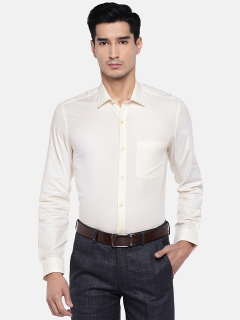 Turtle Men Cream-Coloured Relaxed Slim Fit Solid Formal Shirt