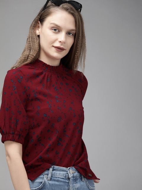 The Roadster Lifestyle Co Women Maroon Navy Blue Abstract Printed Knitted Pleated Top
The Roadster Lifestyle Co Women Maroon Navy Blue Abstract Printed Knitted Pleated Top