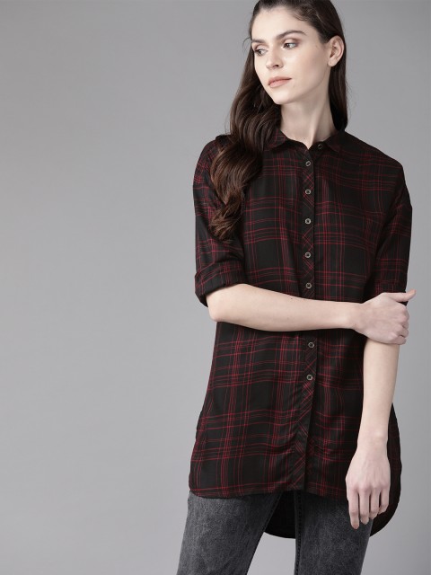 The Roadster Lifestyle Co Women Black & Red Regular Fit Checked Sustainable Casual Longline Shirt
The Roadster Lifestyle Co Women Black & Red Regular Fit Checked Sustainable Casual Longline Shirt