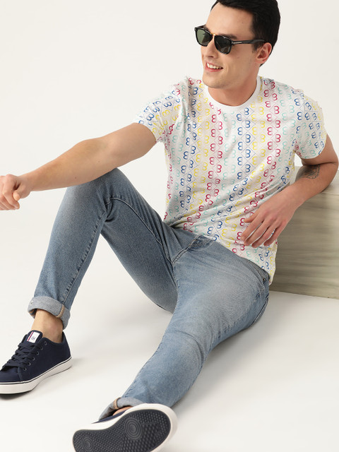 United Colors of Benetton Men White & Blue Printed Round Neck T-shirt 
United Colors of Benetton Men White & Blue Printed Round Neck T-shirt