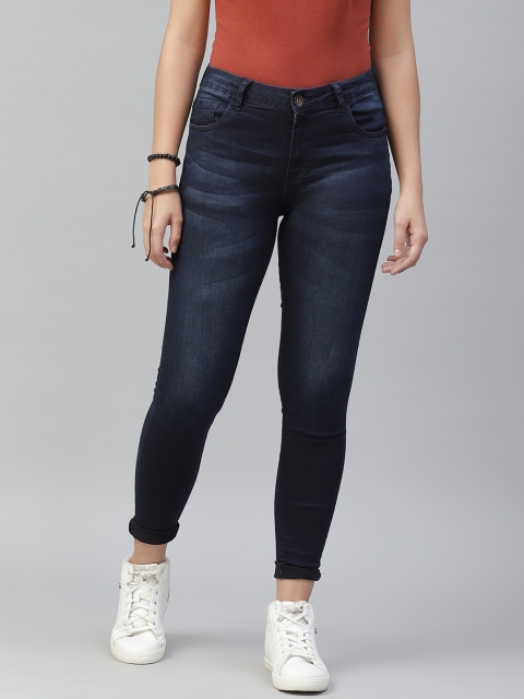 The Roadster Lifestyle Co Women Navy Blue Super Skinny Fit Light Fade Stretchable Jeans
The Roadster Lifestyle Co Women Navy Blue Super Skinny Fit Light Fade Stretchable Jeans