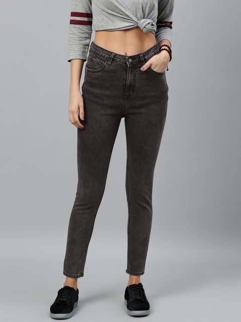 The Roadster Lifestyle Co Women Black Super Skinny Fit High-Rise Clean Look Stretchable Cropped Jeans
The Roadster Lifestyle Co Women Black Super Skinny Fit High-Rise Clean Look Stretchable Cropped Jeans