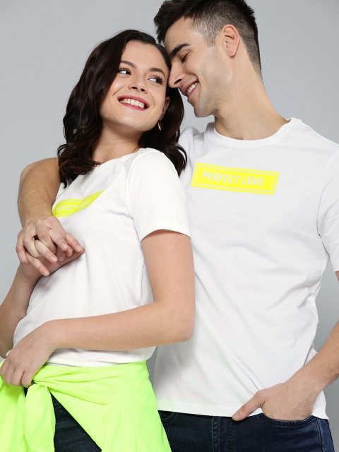 Mast & Harbour Men Twin Collection White Solid Round Neck T-shirt With Applique Detailing
Mast & Harbour Men Twin Collection White Solid Round Neck T-shirt With Applique Detailing