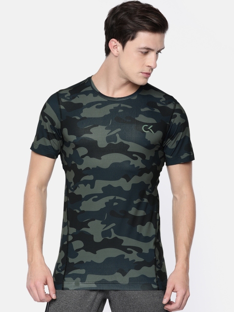 Calvin Klein Jeans Men Black & Navy Blue Camouflage Printed Round Neck Sports T-shirt
Calvin Klein Jeans Men Black & Navy Blue Camouflage Printed Round Neck Sports T-shirt