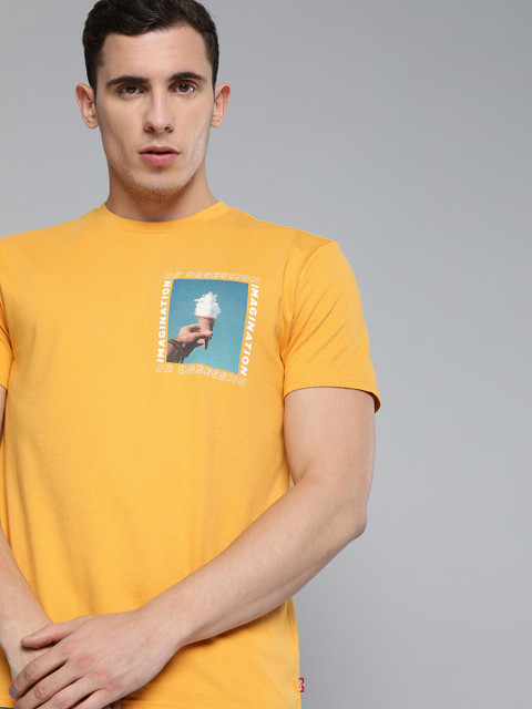 Levis Men Yellow Printed Round Neck T-shirt 
Levis Men Yellow Printed Round Neck T-shirt