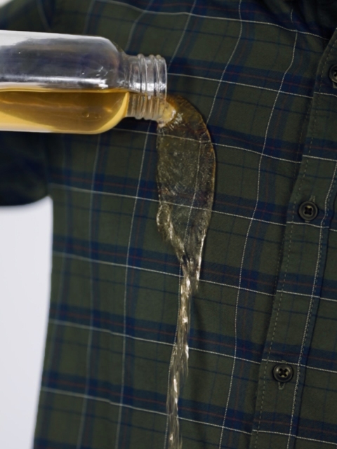 FOGA Men Olive Green & Navy Blue Tailored Slim Fit Stain Repellent Checked Casual Shirt
FOGA Men Olive Green & Navy Blue Tailored Slim Fit Stain Repellent Checked Casual Shirt