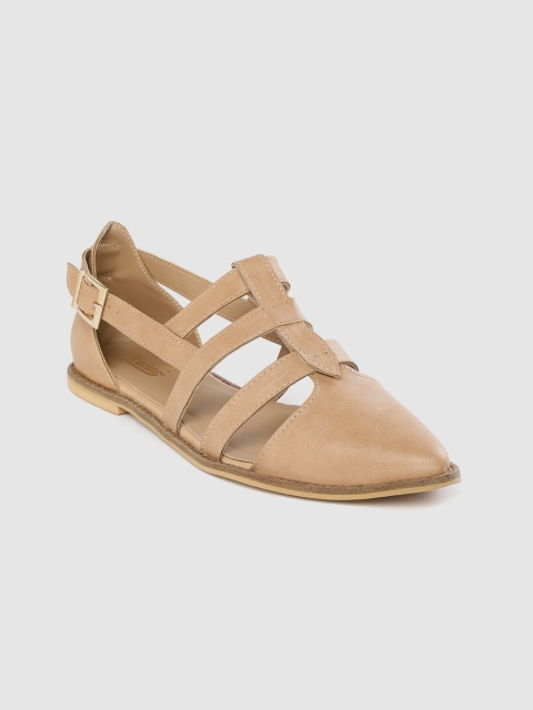 Roadster Women Beige Solid Flats