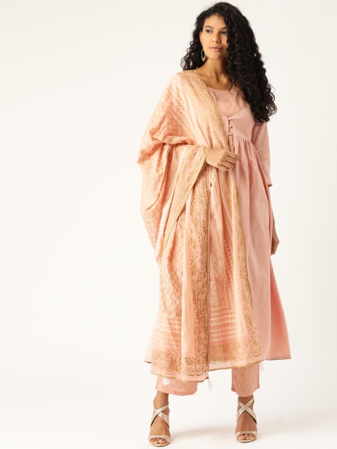 Moda Rapido Women Peach-Coloured & Golden Solid Layered Anarkali Kurta Set & Dupatta
Moda Rapido Women Peach-Coloured & Golden Solid Layered Anarkali Kurta Set & Dupatta