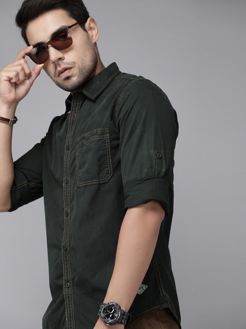 Roadster Men Olive Green Regular Fit Solid Casual Shirt 
Roadster Men Olive Green Regular Fit Solid Casual Shirt