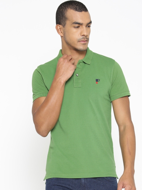 PORTBLAIR Men Green Solid Polo Collar T-shirt