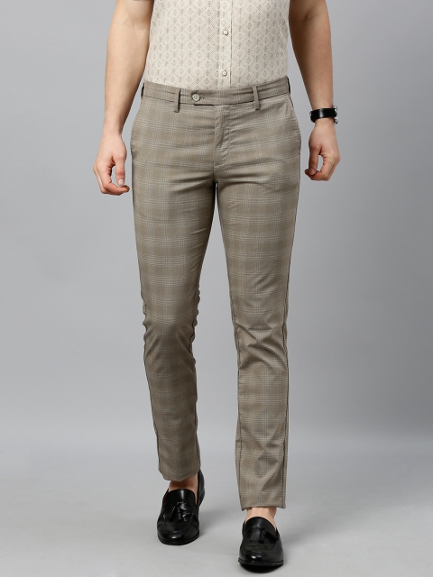 Indian Terrain Men Beige & Grey Brooklyn Slim Fit Herringbone Checked Regular Trousers
Indian Terrain Men Beige & Grey Brooklyn Slim Fit Herringbone Checked Regular Trousers