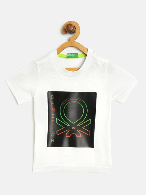 United Colors of Benetton Boys White Black Applique Detail Round Neck Pure Cotton T-shirt
United Colors of Benetton Boys White Black Applique Detail Round Neck Pure Cotton T-shirt